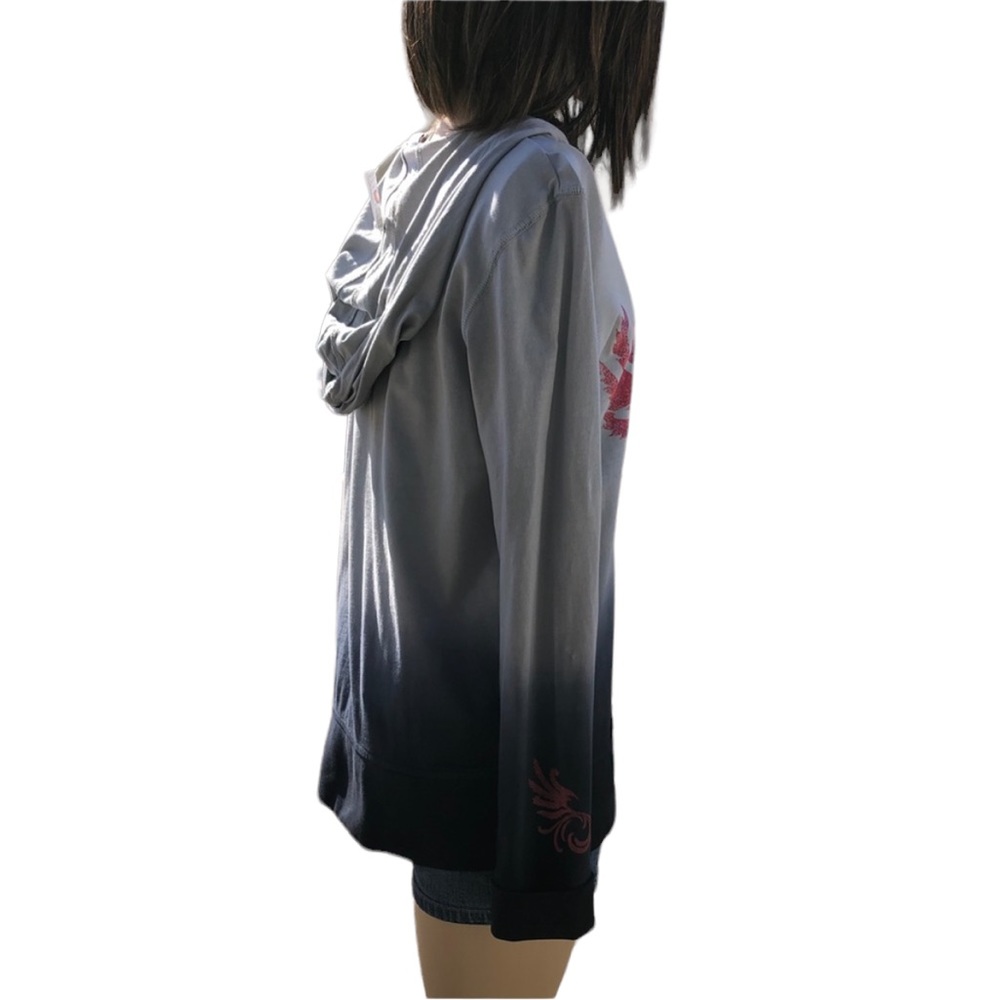 Crazy Shirts Long Sleeve Hoodie Ombré V Neck Lotus Print Tee Size Medium - Picture 9 of 10